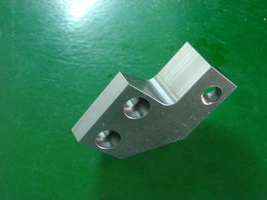 HRST ASTM A-36 부류를 기계로 가공하는 주문을 받아서 만들어진 CNC 정밀도
