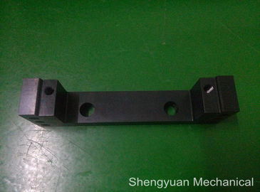 정상 후방 구획 까만 산화물 4140 Prehard CNC 정밀도 기계로 가공 부속은 죽습니다