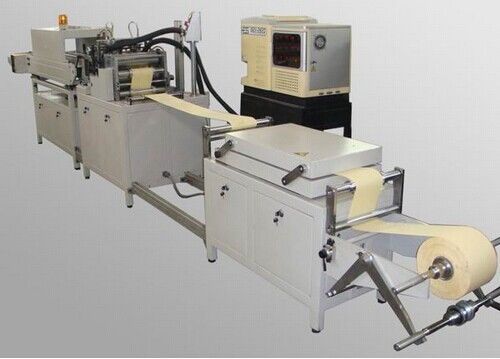 50mm 고도 롤러를 가진 12KW 고성능 공기 정화 장치 회전하는 주름을 잡는 기계
