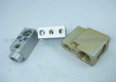 높은 정밀도 CNC 기계로 가공 부속, 스테인리스 SS304 CNC 도는 부속